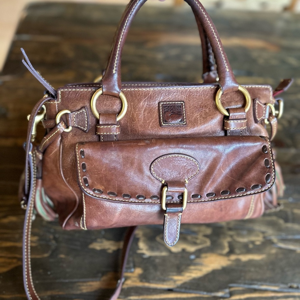 Dooney & Bourke Bag